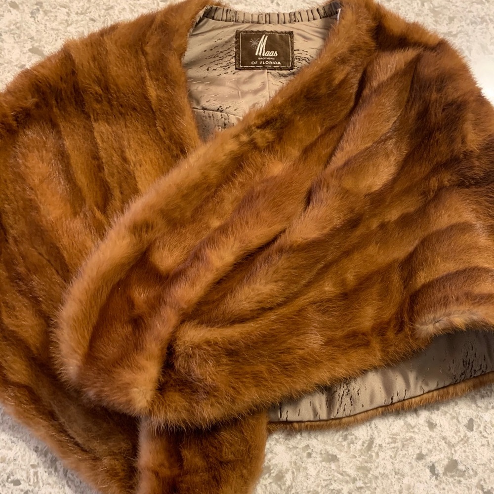 Gorgeous 1950’s Mink stole